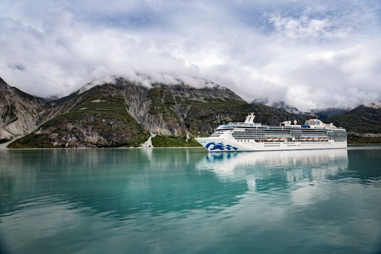 Island Princess - Glacier Bay, Alaska, - Photo by Princess Cruises