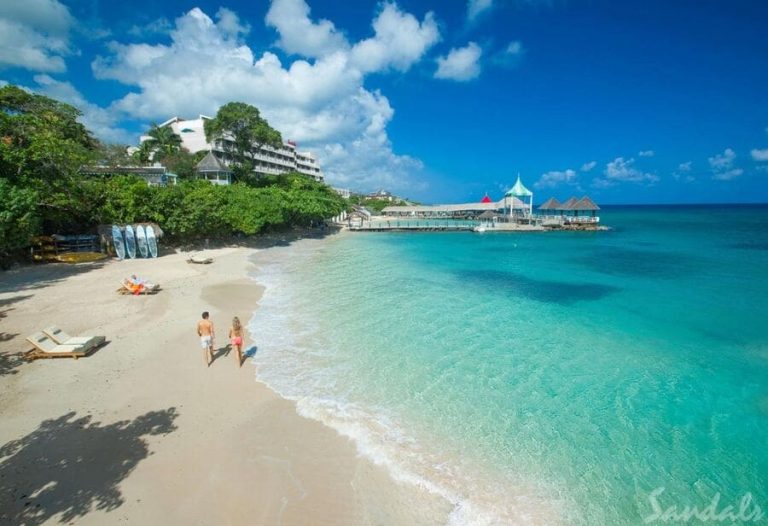 Ocho Rios All-Inclusive Resorts: Sandals Ochi Beach Resort