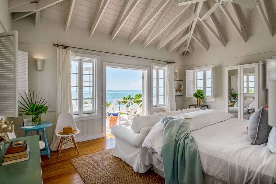 Bungalow bedroom with sea views - Photo credit Kamalame Cay