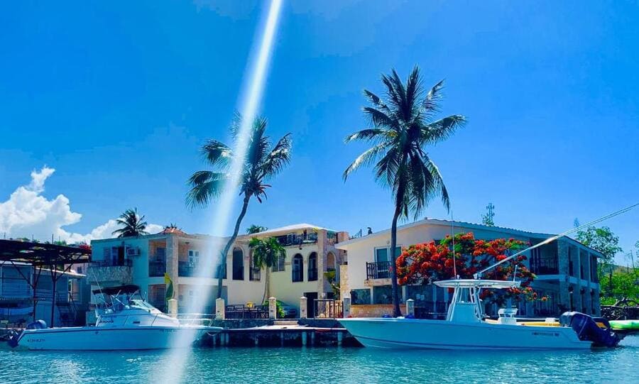 Exterior view of Villas Mar Azul Dreams - Photo credit Booking