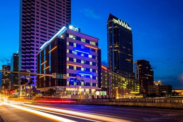 Tampa All Inclusive Resorts: Aloft Tampa Downtown