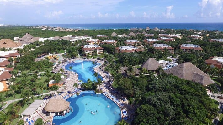 Mexico All Inclusive Resorts: Bahia Principe Grand Coba (Akumal)
