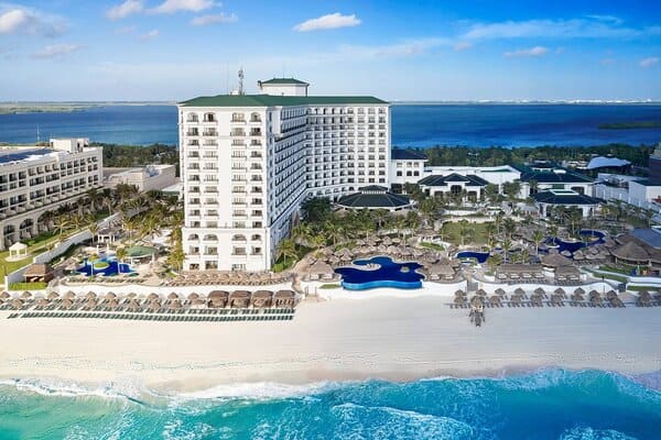 Cancun All-Inclusive Resorts: JW Marriott Cancun Resort & Spa