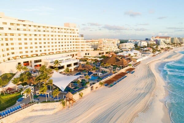 Cancun All-Inclusive Resorts: Royal Solaris
