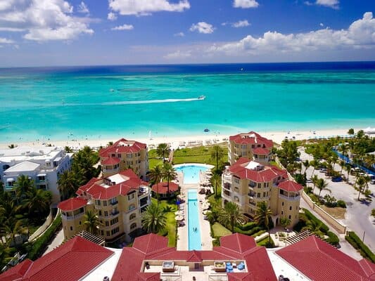 PIC 1 - Credits The Somerset on Grace Bay