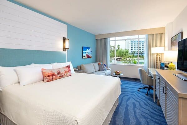 Orlando Florida all-inclusive resorts: Loews Sapphire Falls Resort at Universal Orlando