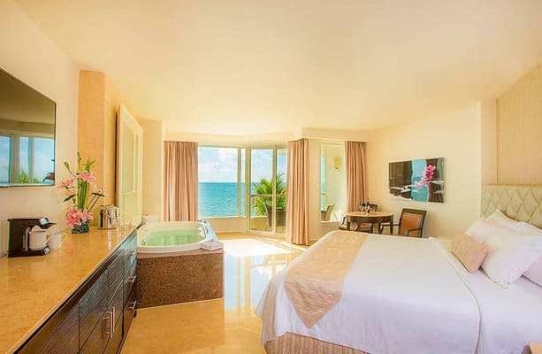 Cancun All-Inclusive Resorts: Moon Palace Golf & Spa Resort