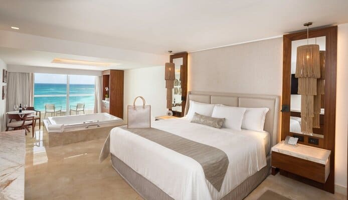 Cancun All-Inclusive Resorts: The Sun Palace