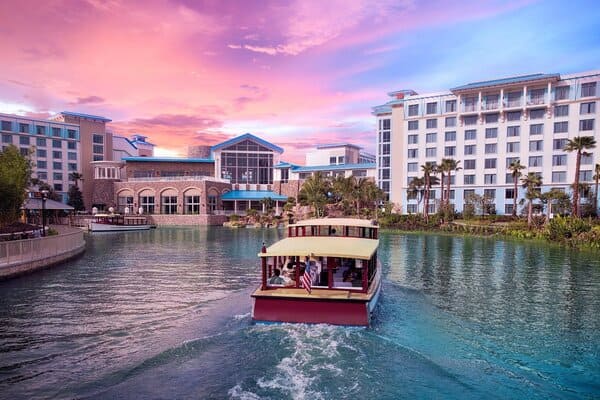 Orlando Florida all-inclusive resorts: Loews Sapphire Falls Resort at Universal Orlando