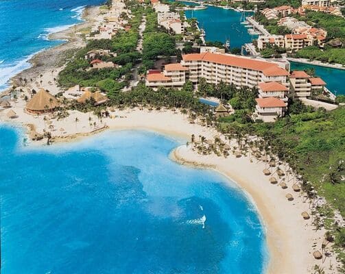 Mexico All Inclusive Resorts: Dreams Aventuras Resort