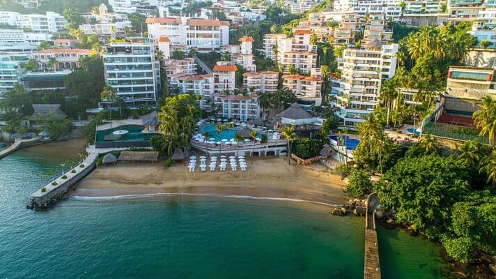 Acapulco All-Inclusive Resorts - Park Royal Beach Acapulco