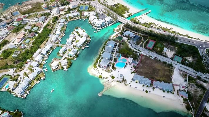 Nassau all-inclusive resorts: Sandyport Beach Resort