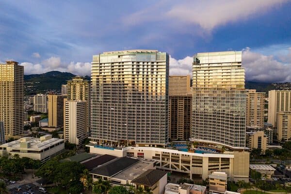 Honolulu Hawaii all-inclusive resorts: The Ritz-Carlton Residences, Waikiki Beach