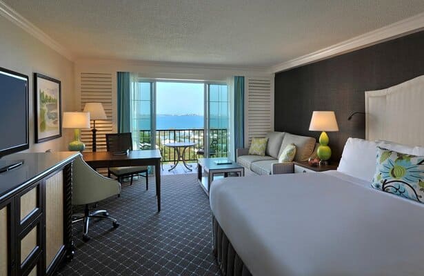 Bermuda All Inclusive Resorts: Fairmont Southampton - Beach Spa & Golf Resort