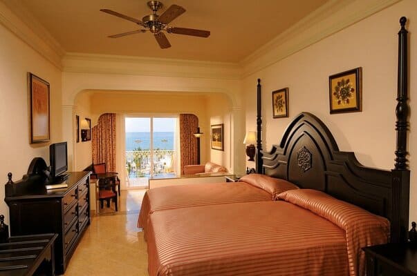 Riviera Nayarit All Inclusive Resorts: Hotel Riu Palace Pacifico